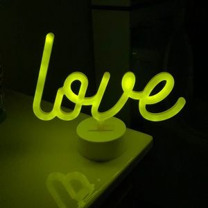 “Love” sign